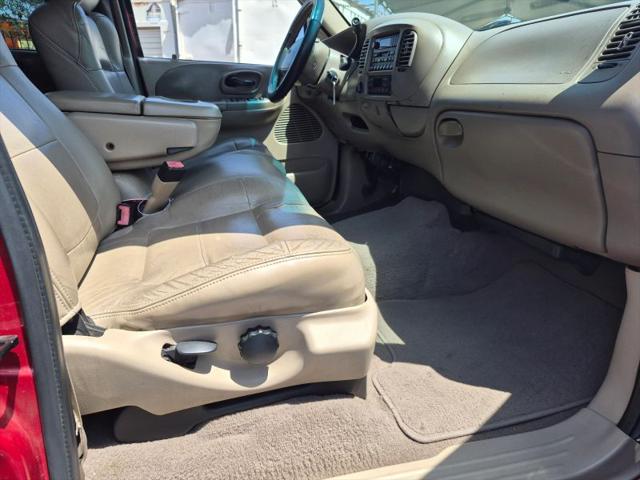 2002 Ford F-150 Base