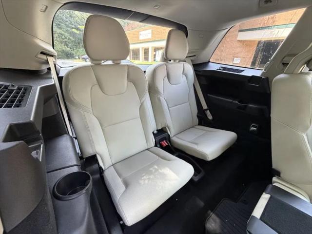2019 Volvo XC90 T6 Momentum