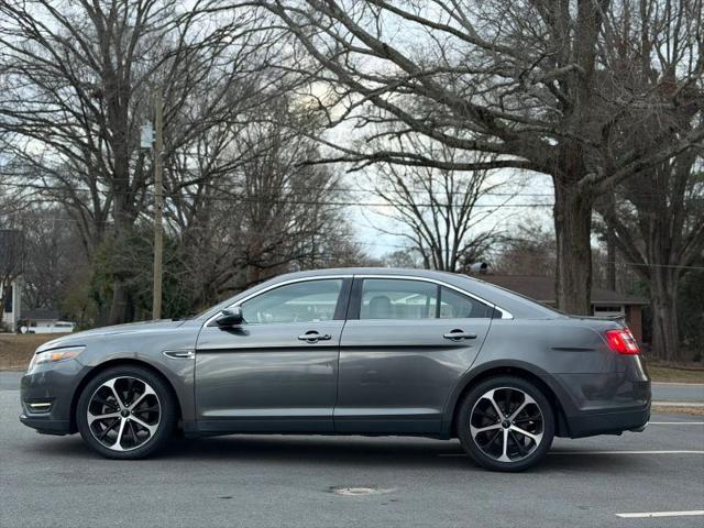2016 Ford Taurus SEL