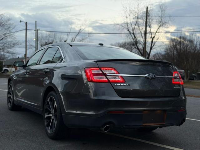2016 Ford Taurus SEL