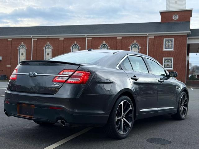2016 Ford Taurus SEL