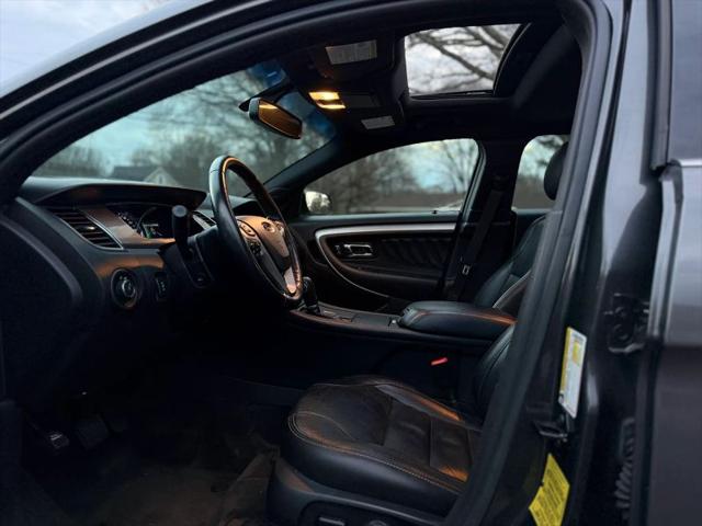 2016 Ford Taurus SEL