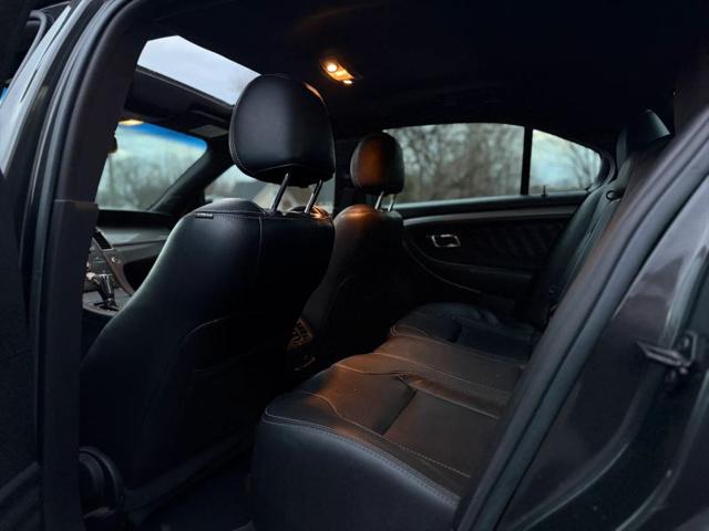2016 Ford Taurus SEL