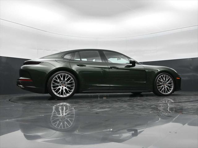 2026 Porsche Panamera RWD