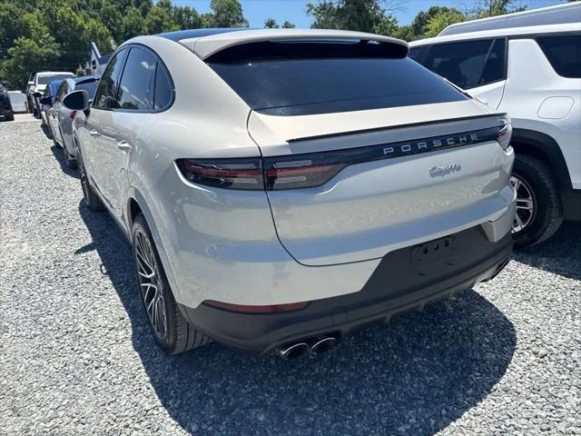2022 Porsche Cayenne Cayenne
