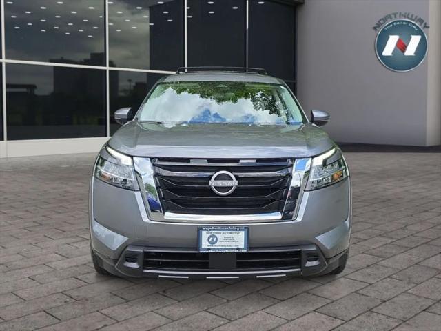 2022 Nissan Pathfinder SV 4WD