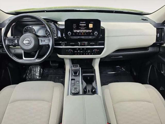 2022 Nissan Pathfinder SV 4WD