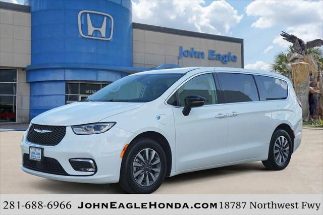 2024 Chrysler Pacifica Hybrid Select for sale in Houston, TX
