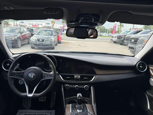 2017 Alfa Romeo Giulia Ti RWD
