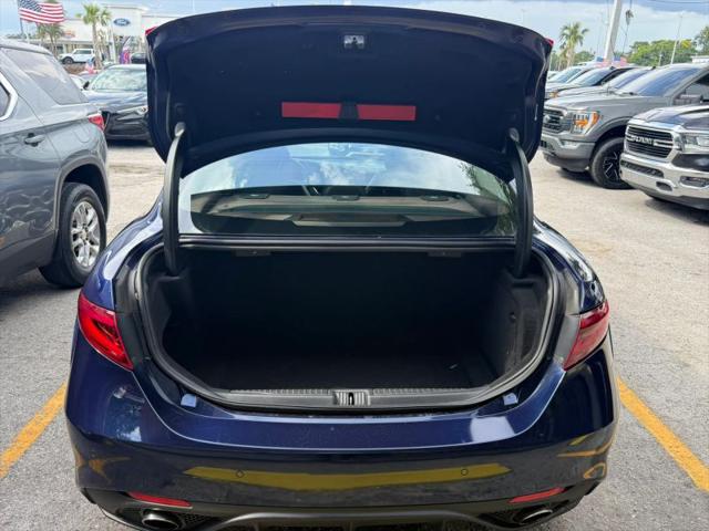 2017 Alfa Romeo Giulia Ti RWD