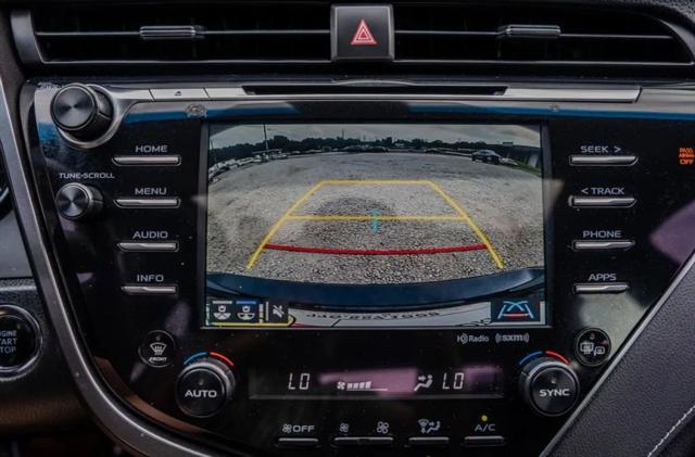 2018 Toyota Camry SE