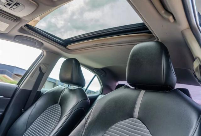 2018 Toyota Camry SE