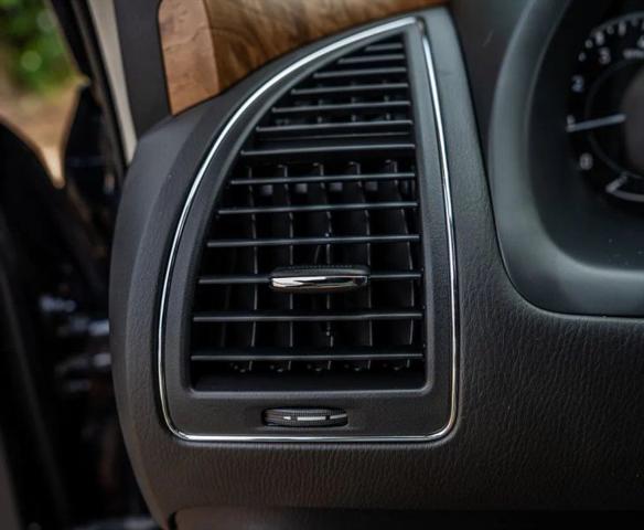 2022 Nissan Armada SL 2WD