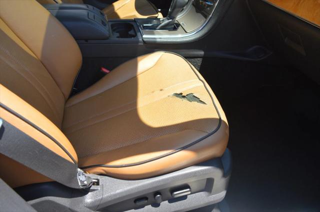 2011 Lincoln MKX Base