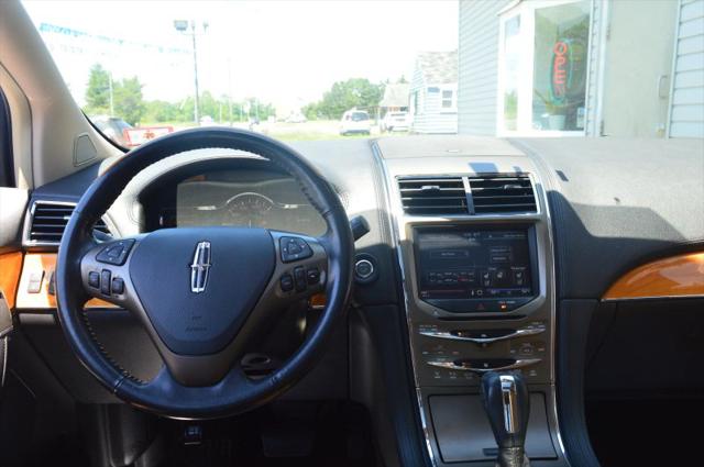 2011 Lincoln MKX Base