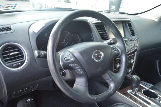 2015 Nissan Pathfinder Platinum