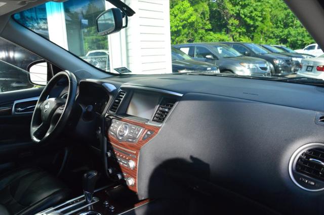 2015 Nissan Pathfinder Platinum