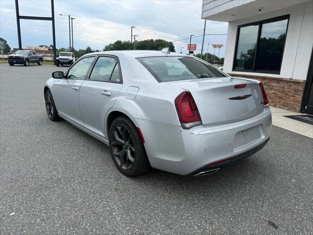 2023 Chrysler 300 300S