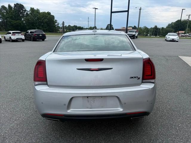 2023 Chrysler 300 300S