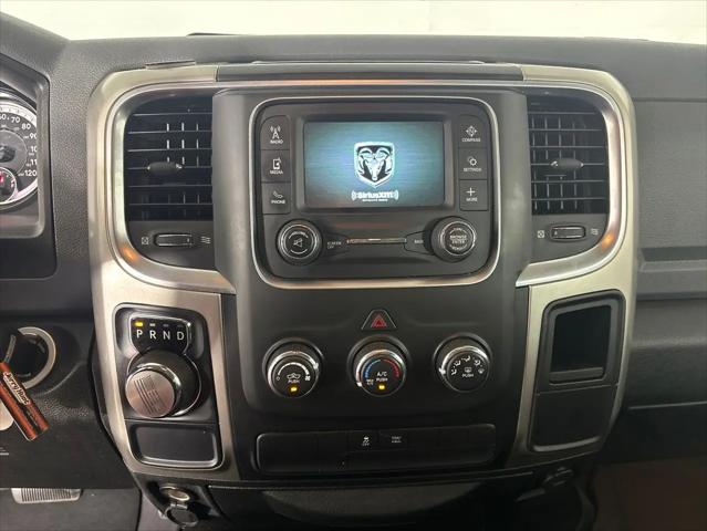 2019 Ram 1500 Classic SLT Crew Cab 4x2 6'4" Box
