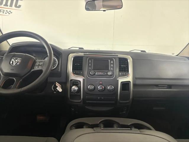 2019 Ram 1500 Classic SLT Crew Cab 4x2 6'4" Box