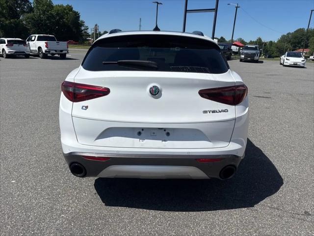 2023 Alfa Romeo Stelvio Ti AWD
