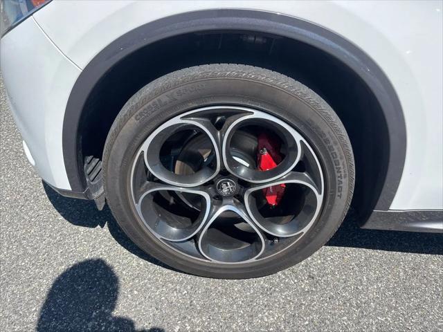 2023 Alfa Romeo Stelvio Ti AWD