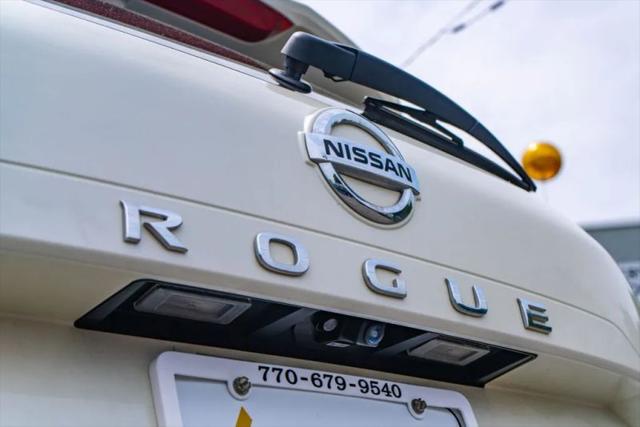 2021 Nissan Rogue SV FWD