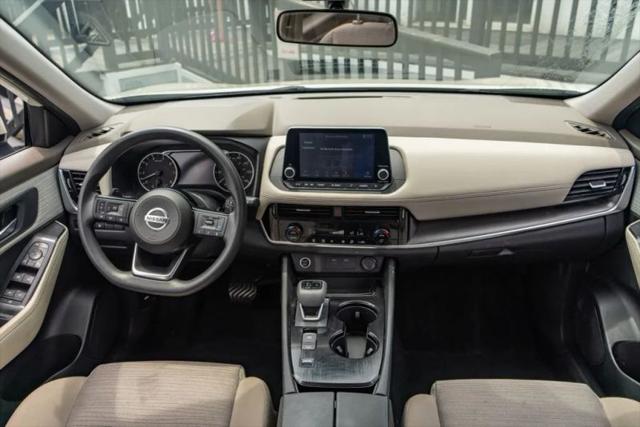 2021 Nissan Rogue SV FWD
