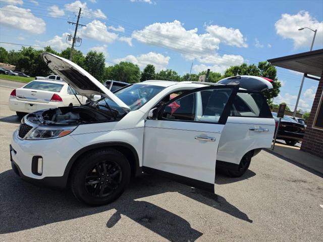 2014 Kia Sorento LX