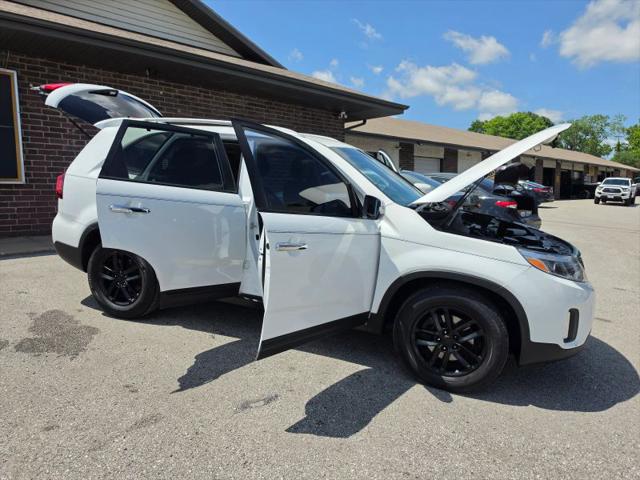 2014 Kia Sorento LX