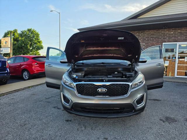 2017 Kia Sorento 2.4L LX
