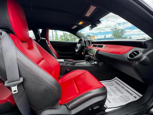 2015 Chevrolet Camaro 2LT