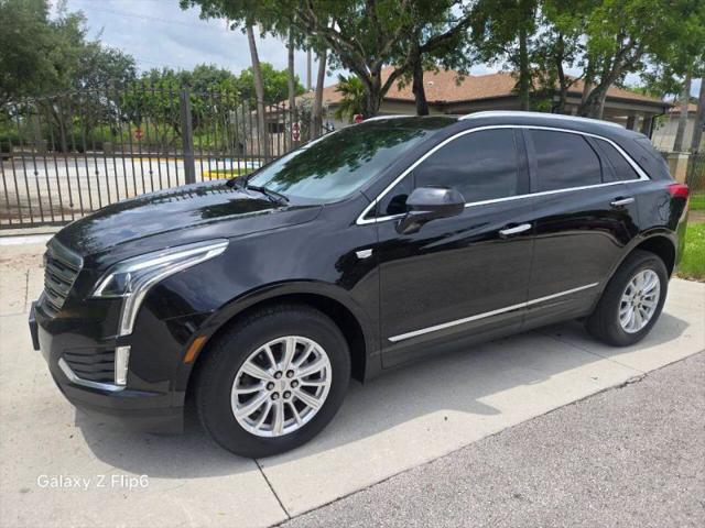 2017 Cadillac XT5 Standard