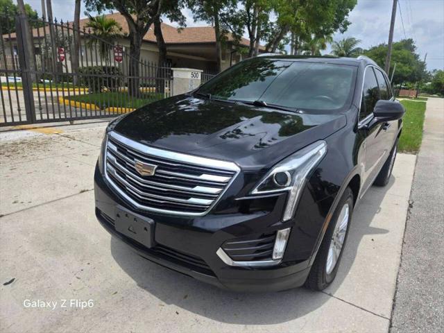2017 Cadillac XT5 Standard