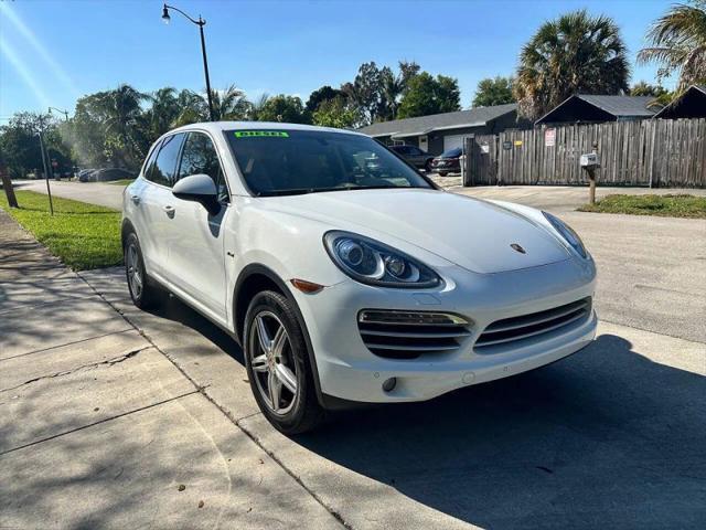 2014 Porsche Cayenne Diesel Platinum Edition