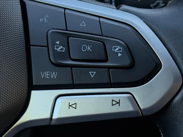 2021 Volkswagen Atlas Cross Sport 2.0T SE w/Technology