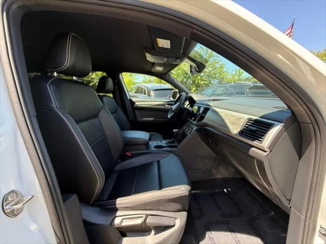 2021 Volkswagen Atlas Cross Sport 2.0T SE w/Technology
