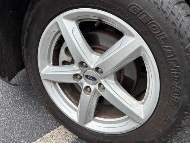 2019 Ford Explorer Base