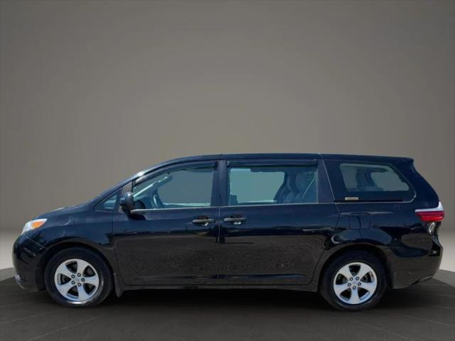 2017 Toyota Sienna L 7 Passenger