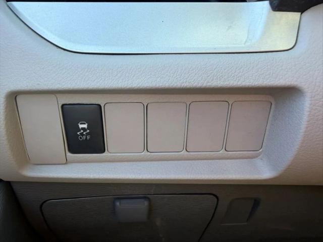 2017 Toyota Sienna L 7 Passenger