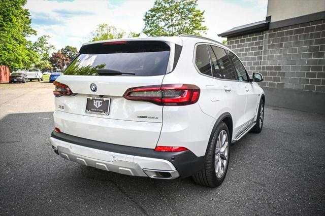 2023 BMW X5 xDrive45e