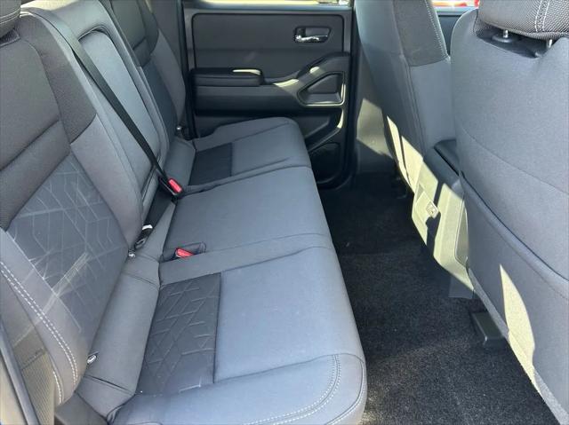 2026 Nissan Frontier Crew Cab Long Bed SV 4x4