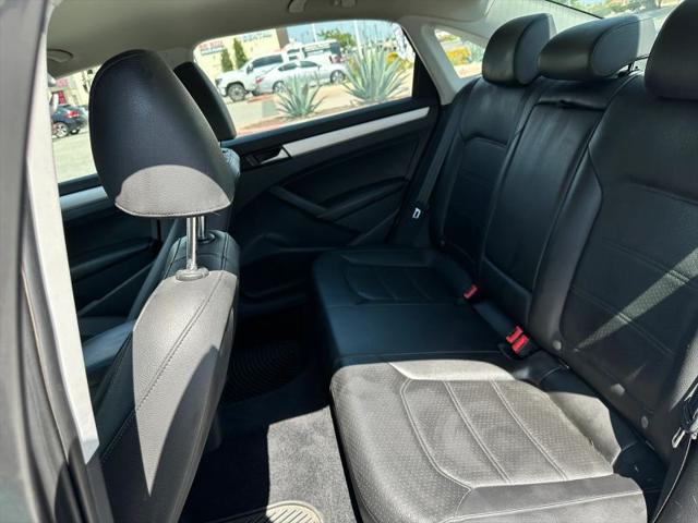 2013 Volkswagen Passat 2.5L SE