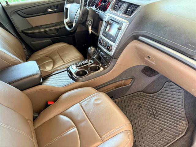 2016 GMC Acadia SLT-1