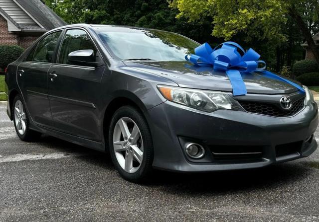 2014 Toyota Camry SE for sale in Indianapolis, IN