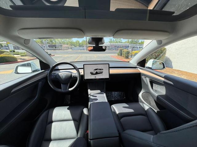 2024 Tesla Model Y Long Range Dual Motor All-Wheel Drive