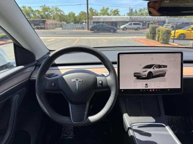 2024 Tesla Model Y Long Range Dual Motor All-Wheel Drive