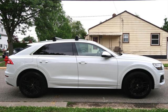 2019 Audi Q8 55 Premium