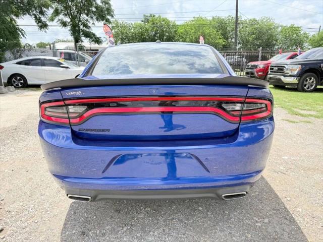 2020 Dodge Charger SXT RWD